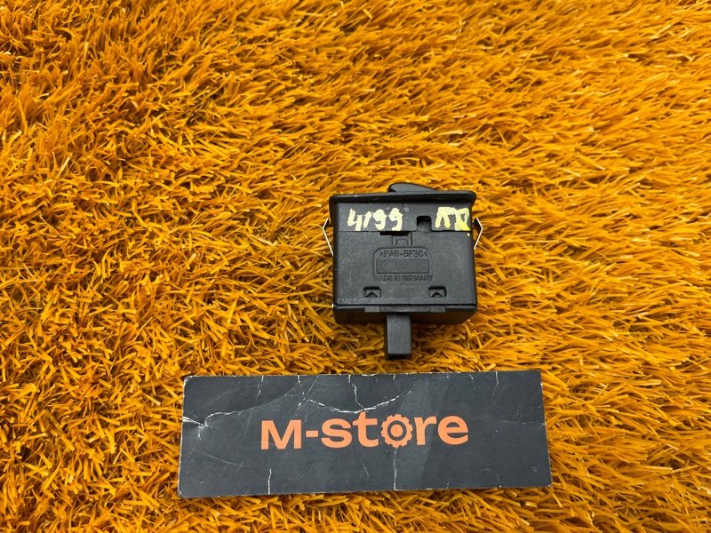 кнопка стеклоподъемника, 500 рублей, Красноярск