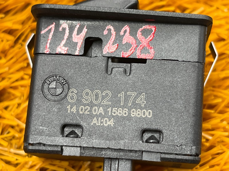 кнопка стеклоподъемника, 500 рублей, Красноярск