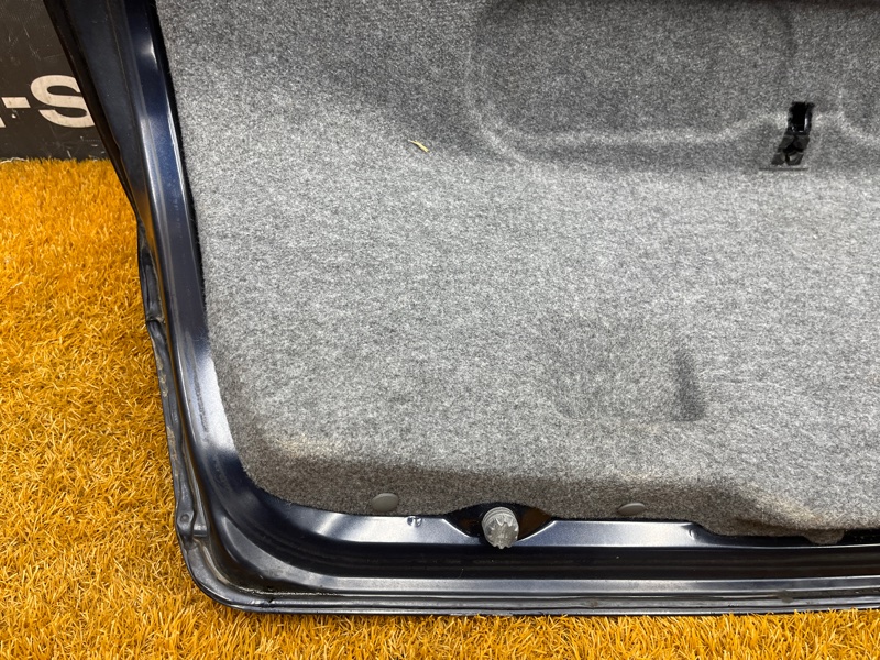 крышка багажника, 3500 рублей, Красноярск