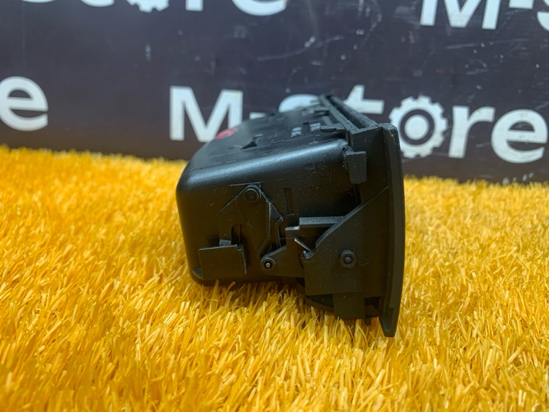 Бардачок в центральную консоль, 500 рублей, Красноярск