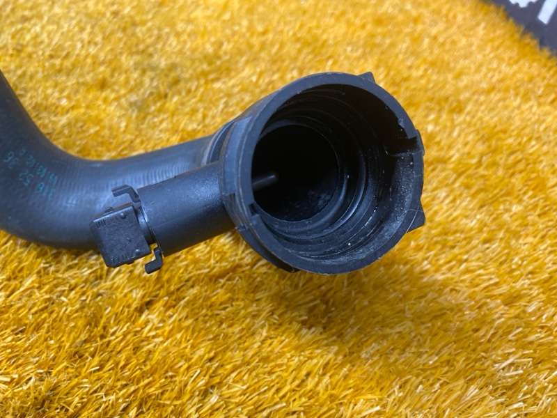 Патрубок радиатора нижний, 2000 рублей, Красноярск