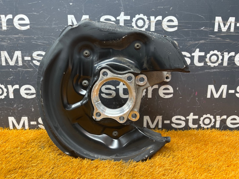 кулак поворотный, 2000 рублей, Красноярск