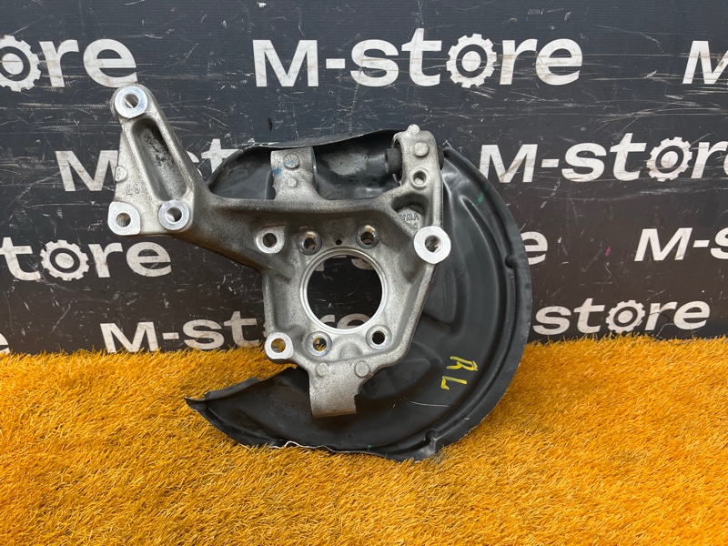 кулак поворотный, 2000 рублей, Красноярск