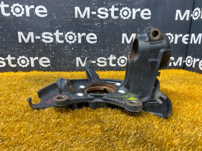 кулак поворотный, 1200 рублей, Красноярск