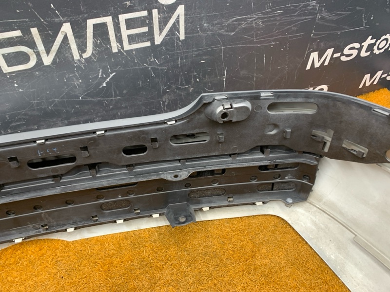 бампер, 6500 рублей, Красноярск