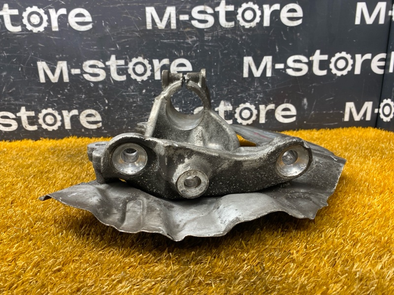 кулак поворотный, 500 рублей, Красноярск