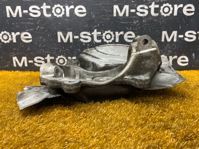 кулак поворотный, 500 рублей, Красноярск