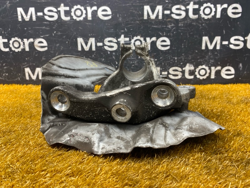 кулак поворотный, 500 рублей, Красноярск