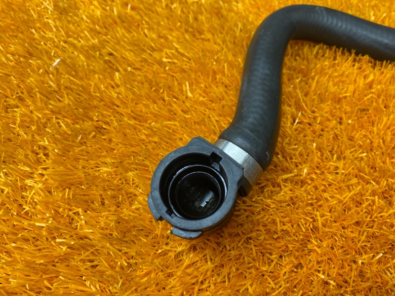 Патрубок системы охлаждения, 700 рублей, Красноярск