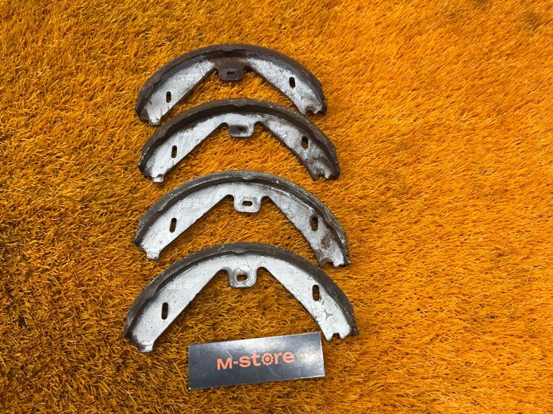 Колодки ручника, 1000 рублей, Красноярск