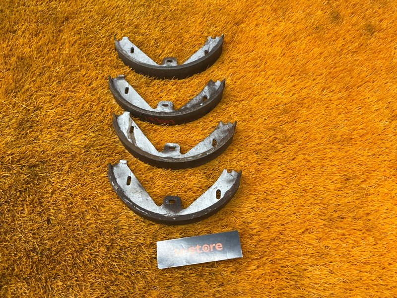 Колодки ручника, 1000 рублей, Красноярск