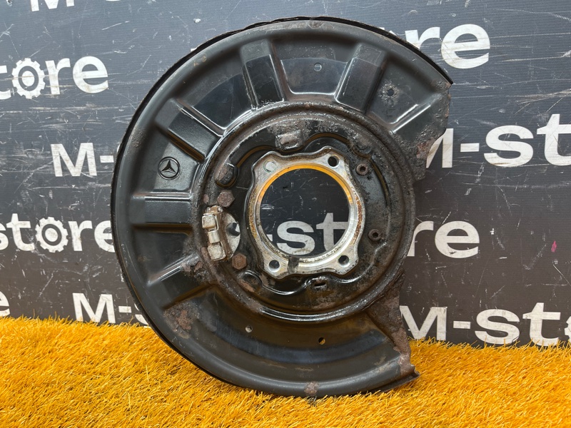 кулак поворотный, 1400 рублей, Красноярск