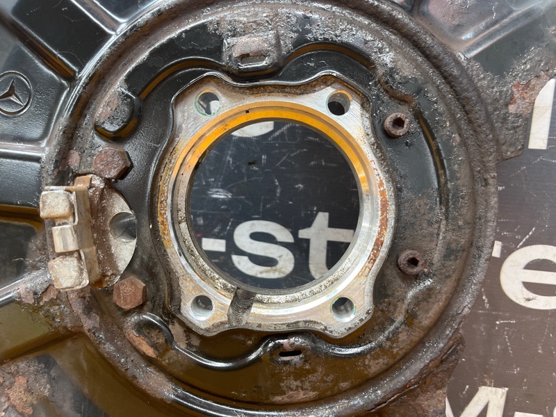 кулак поворотный, 1400 рублей, Красноярск