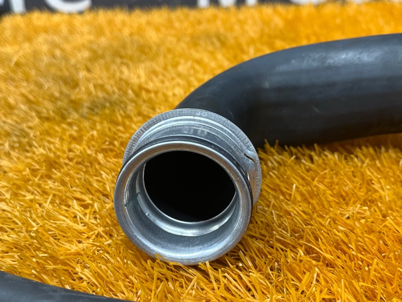 Патрубок радиатора верхний, 1800 рублей, Красноярск