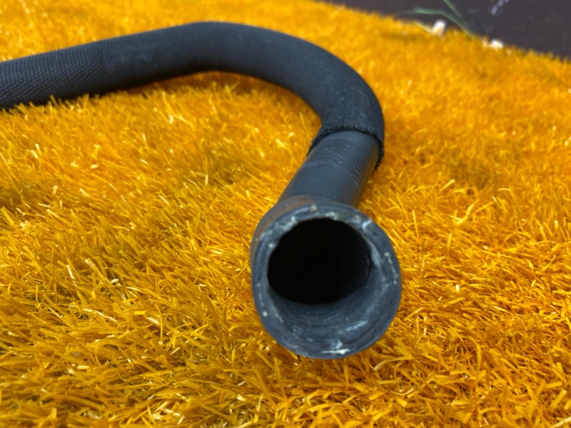 Патрубок системы охлаждения, 1000 рублей, Красноярск