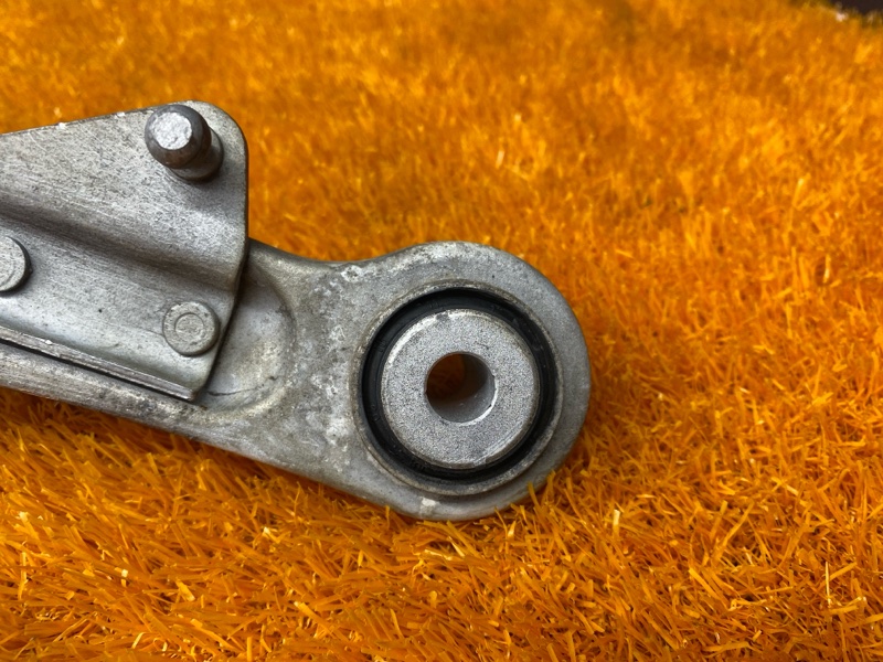 Рычаг подвески верхний, 700 рублей, Красноярск