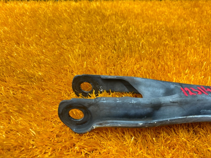 Рычаг подвески нижний, 1000 рублей, Красноярск