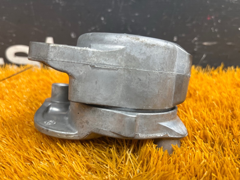 Натяжитель приводного ремня, 500 рублей, Красноярск