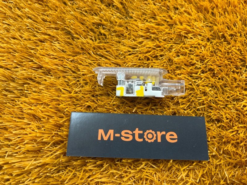 плафон освещения, 100 рублей, Красноярск