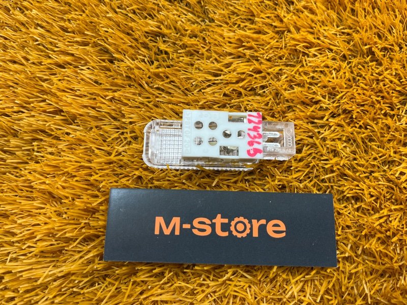 плафон освещения, 100 рублей, Красноярск