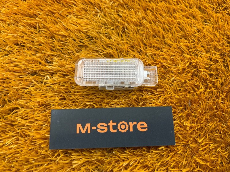 плафон освещения, 100 рублей, Красноярск