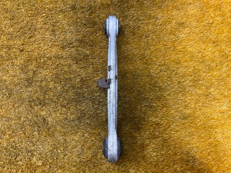 Рычаг подвески верхний, 1000 рублей, Красноярск