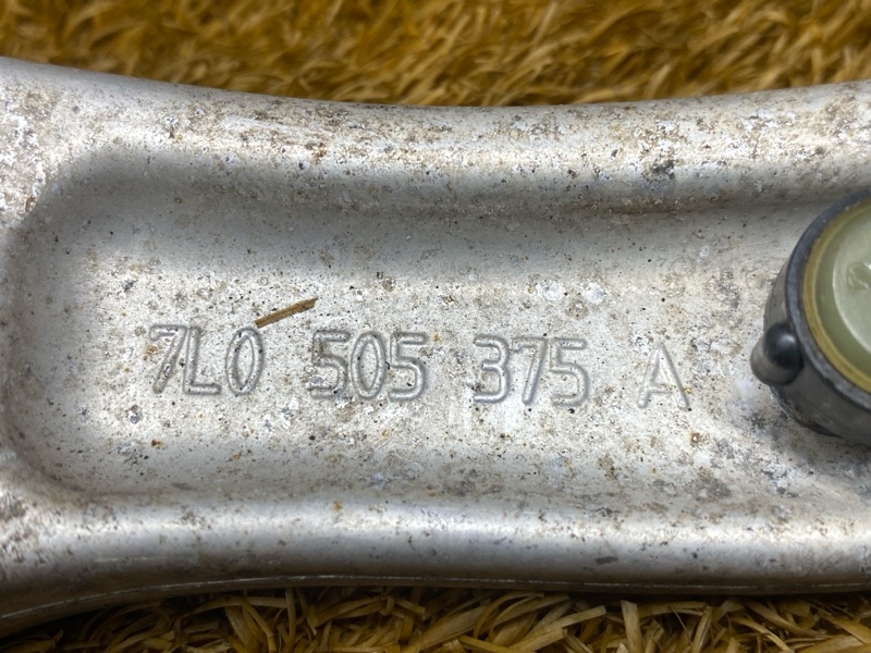 Рычаг подвески верхний, 1000 рублей, Красноярск