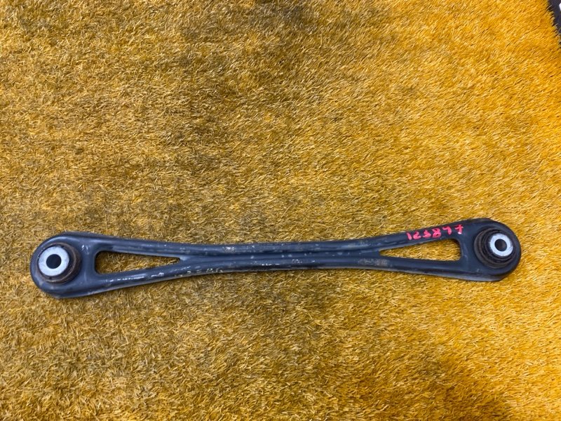 Рычаг подвески нижний, 1000 рублей, Красноярск