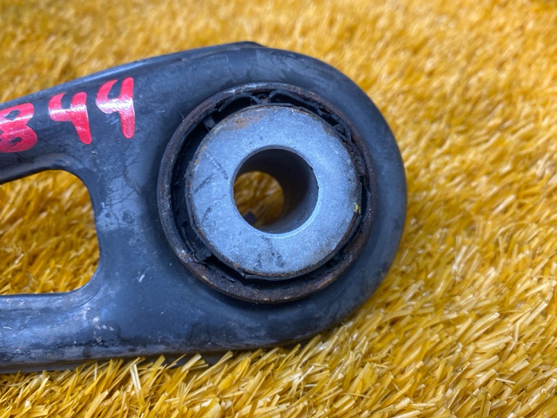 Рычаг подвески нижний, 1000 рублей, Красноярск