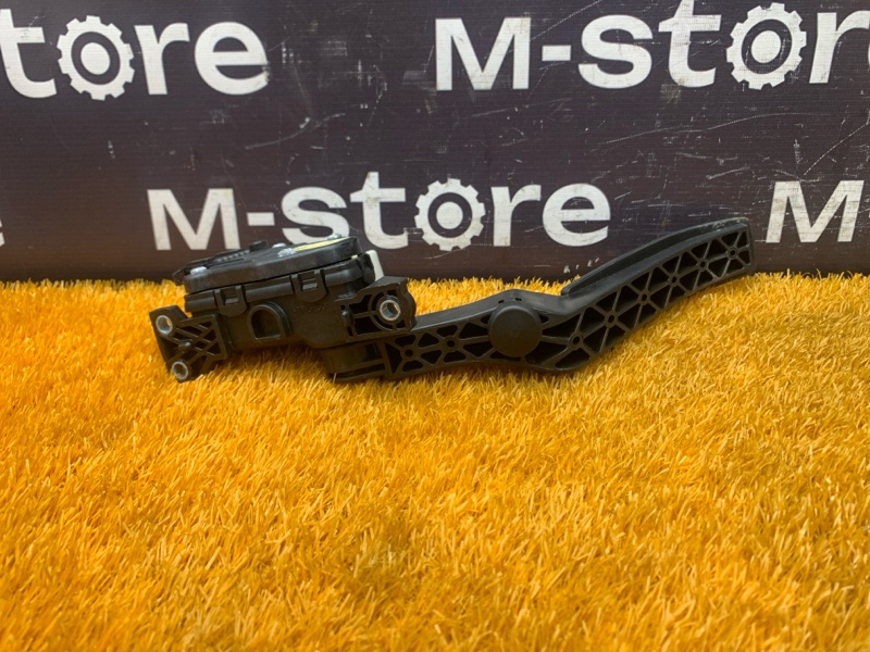 педаль газа, 500 рублей, Красноярск