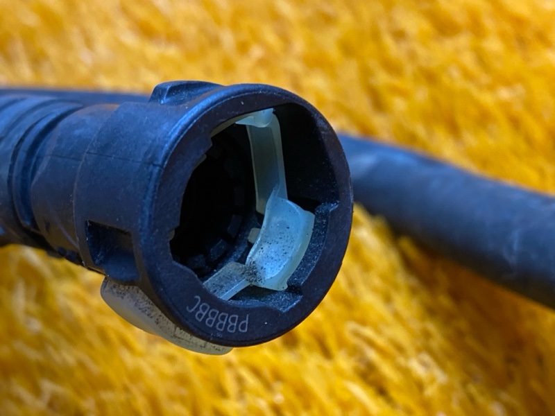 Клапан вентиляции топливного бака, 1000 рублей, Красноярск