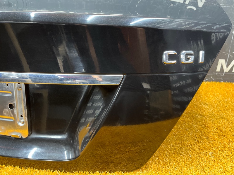 крышка багажника, 10000 рублей, Красноярск