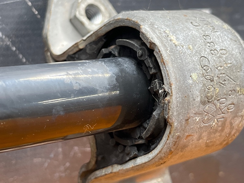 стабилизатор, 1000 рублей, Красноярск