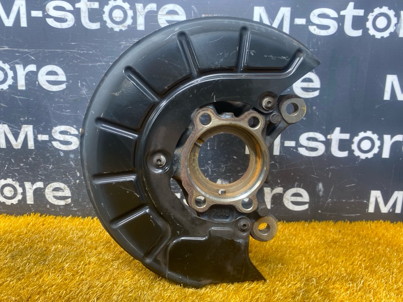 кулак поворотный, 1300 рублей, Красноярск