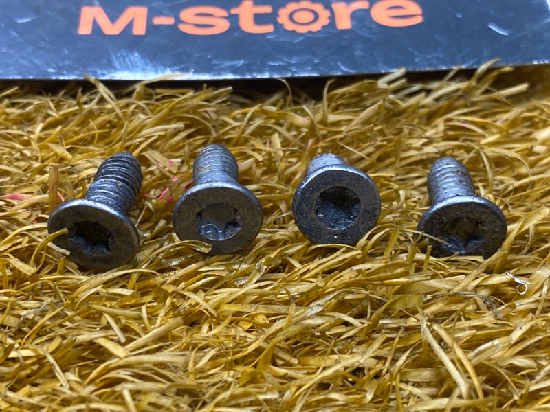 Болт тормозного диска, 200 рублей, Красноярск