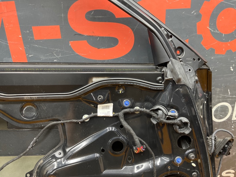 дверь, 5000 рублей, Красноярск