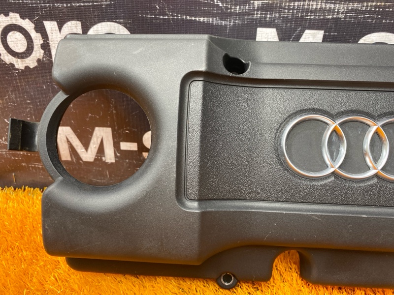 крышка двигателя, 1000 рублей, Красноярск