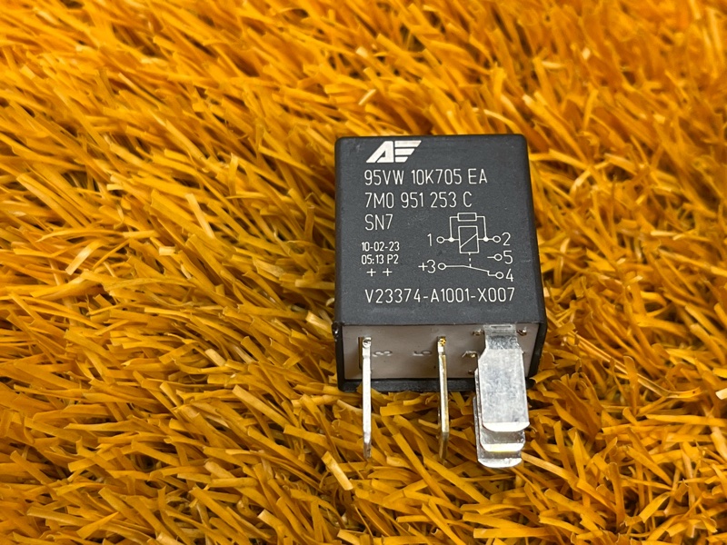 реле, 300 рублей, Красноярск