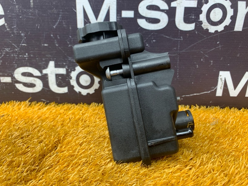 бачок гидроусилителя, 2000 рублей, Красноярск