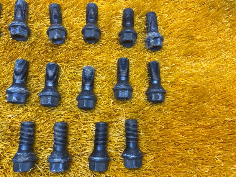 болт колесный, 1590 рублей, Красноярск