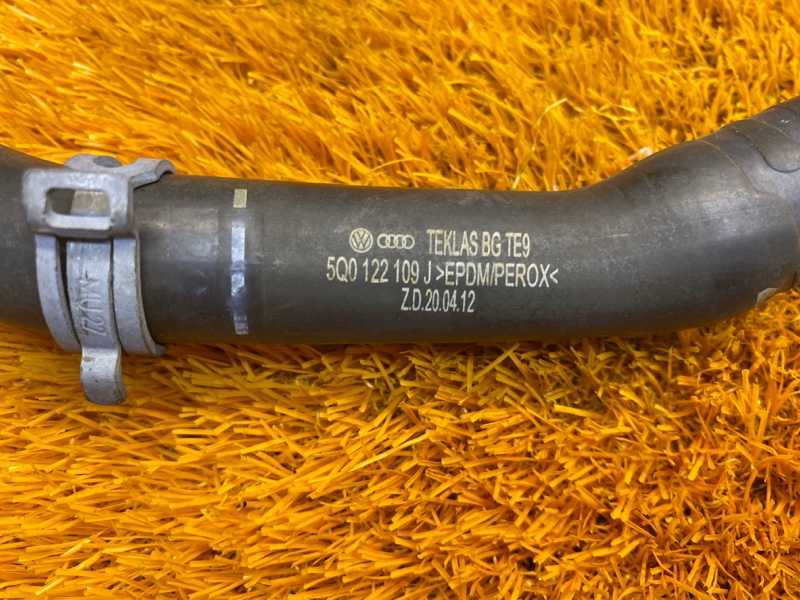 Патрубок системы охлаждения, 1000 рублей, Красноярск