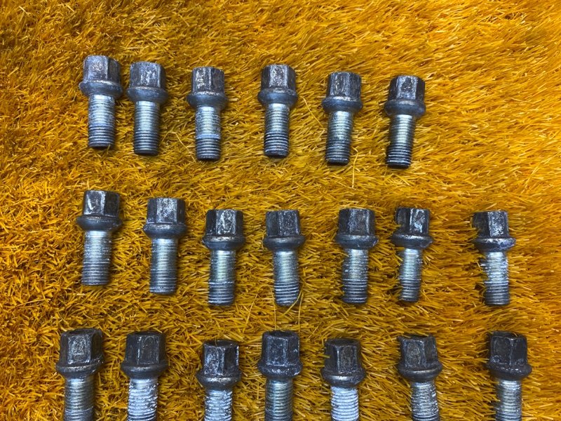 болт колесный, 1590 рублей, Красноярск