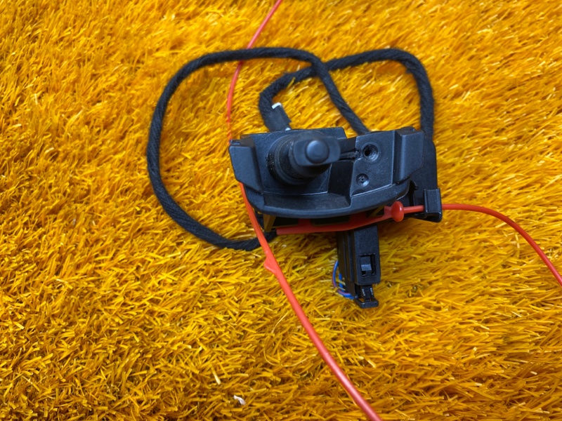 Замок лючка бензобака, 950 рублей, Красноярск