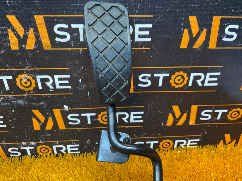 педаль газа, 540 рублей, Красноярск