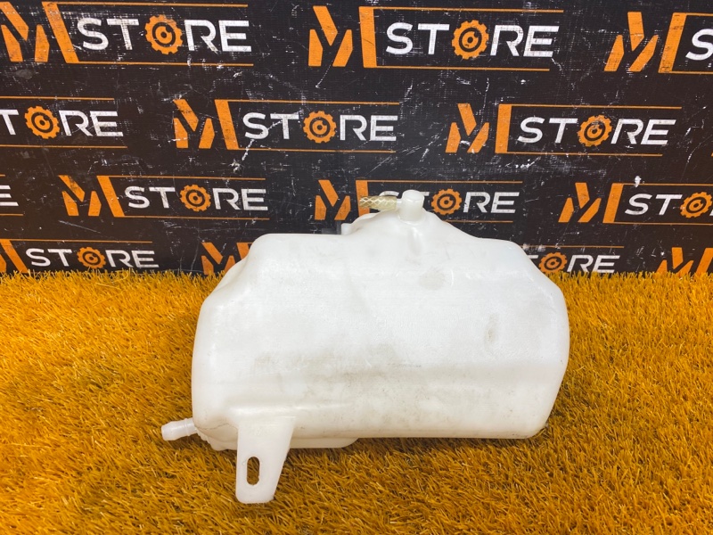 Бачок омывателя фар, 300 рублей, Красноярск