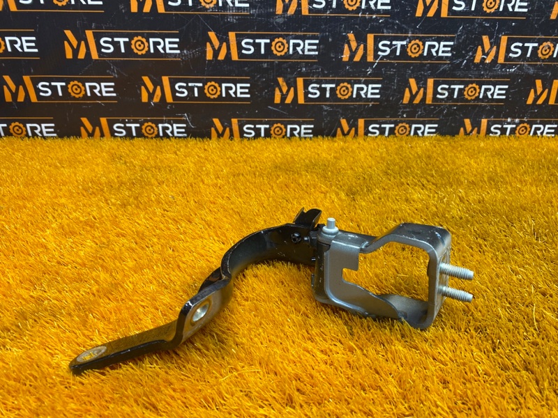 петля багажника, 760 рублей, Красноярск