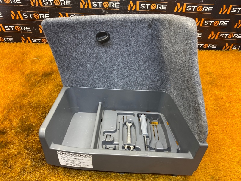 обшивка багажника, 700 рублей, Красноярск