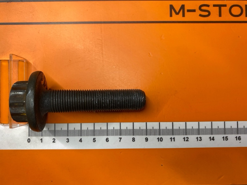 Болт привода, 200 рублей, Красноярск