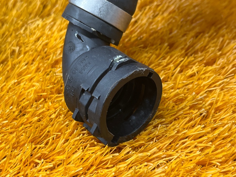 Патрубок системы охлаждения, 1500 рублей, Красноярск