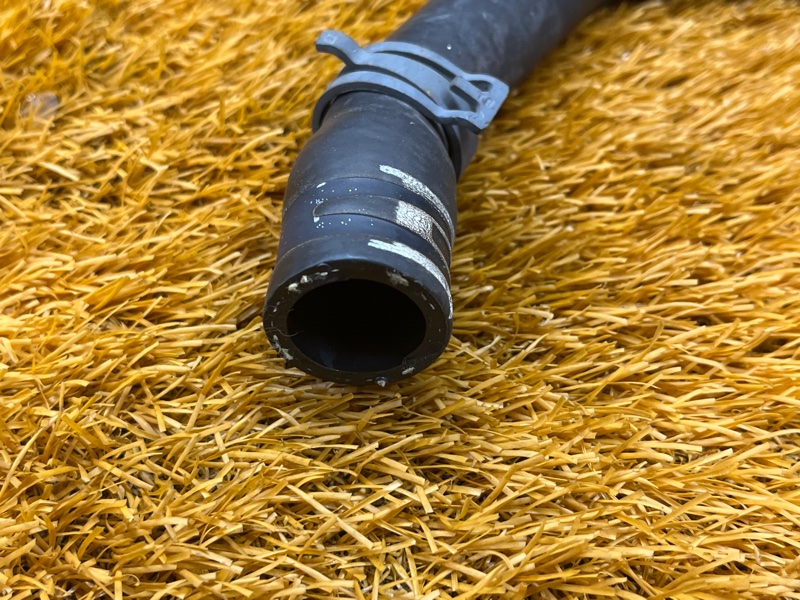 Патрубок системы охлаждения, 500 рублей, Красноярск